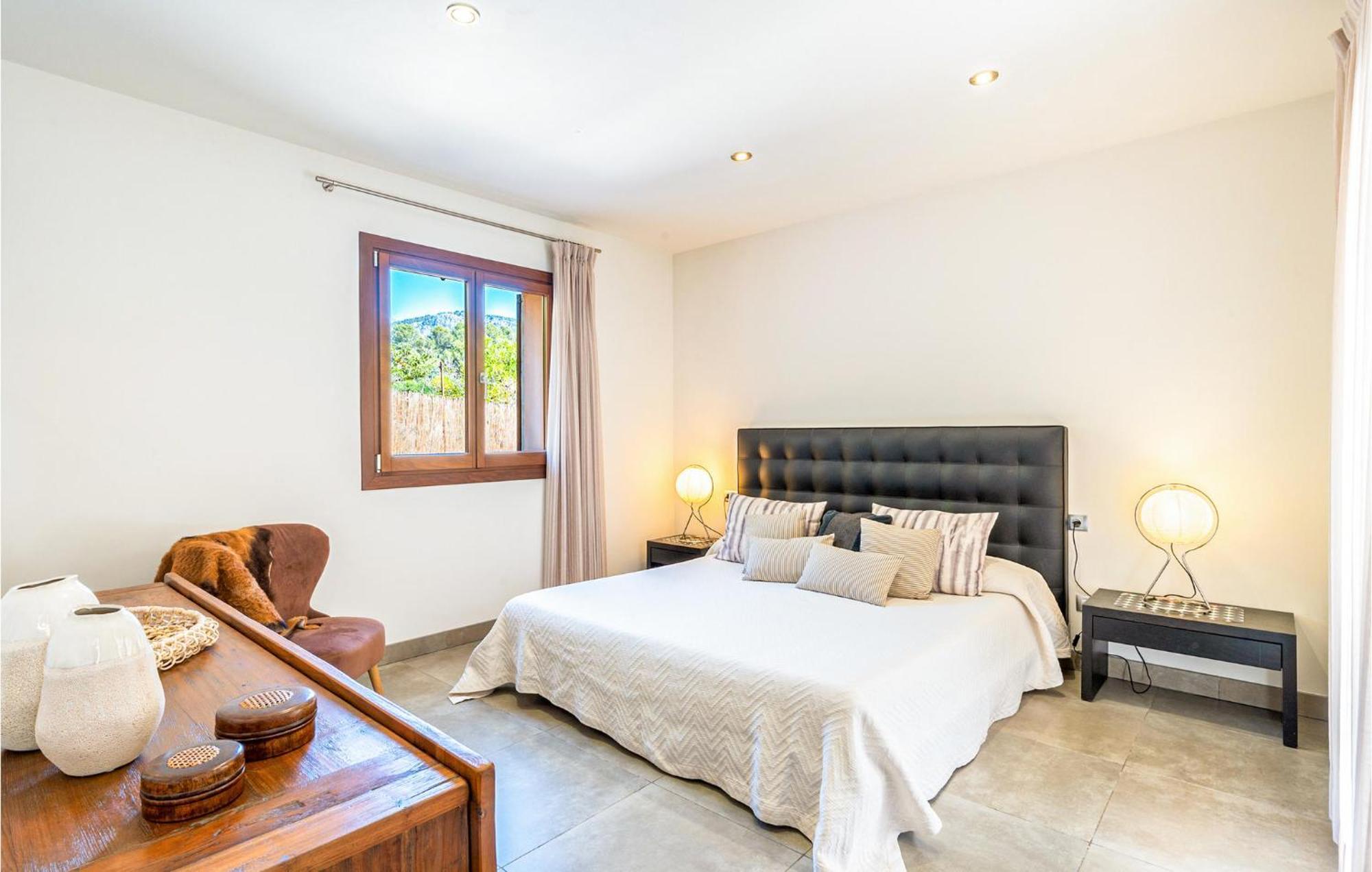 Ferienhaus 3 Bedroom Gorgeous In Mancor De La Vall