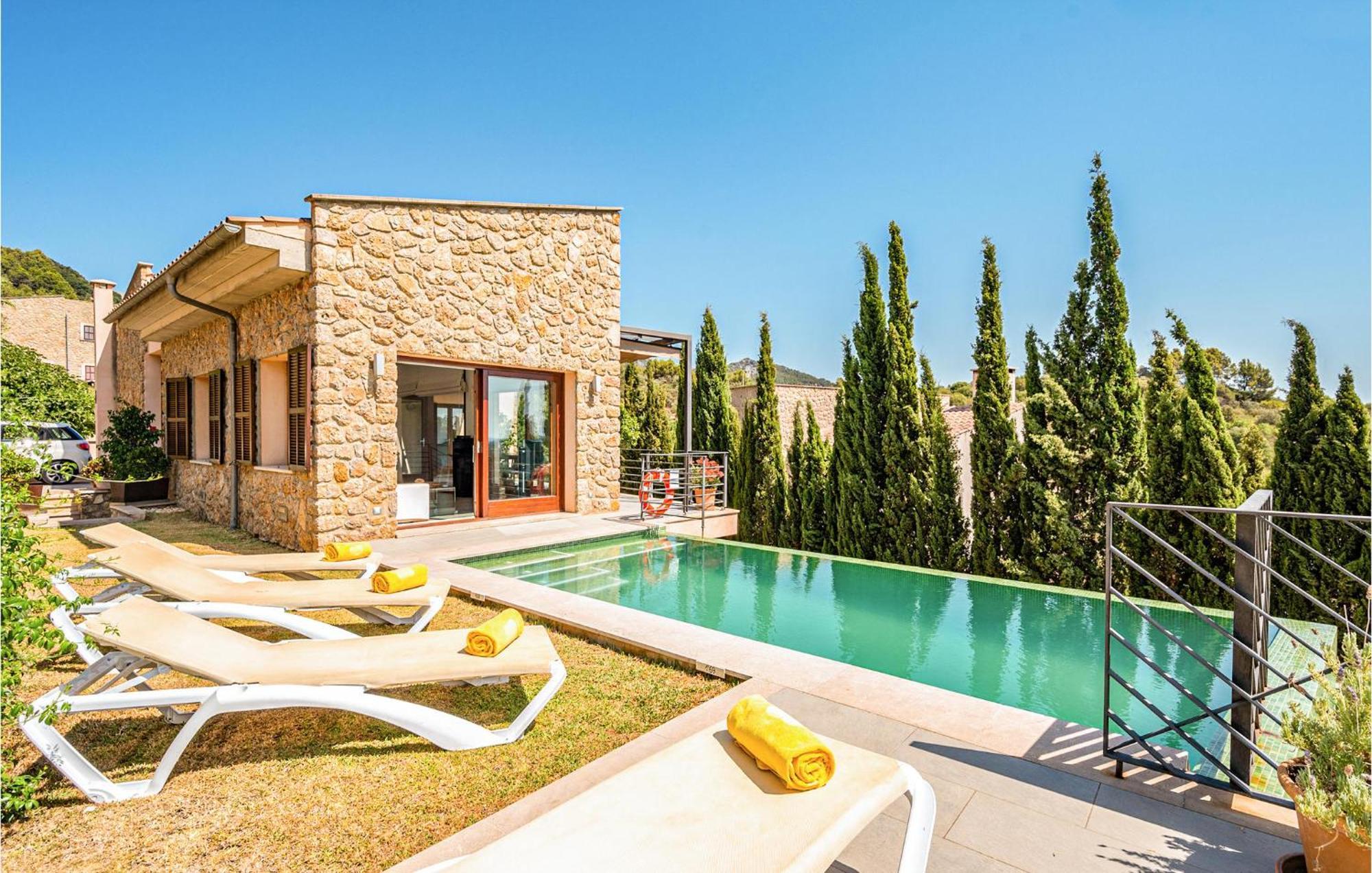 Ferienhaus 3 Bedroom Gorgeous In Mancor De La Vall *